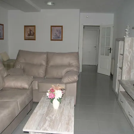 Edificio Colon Κάλπε